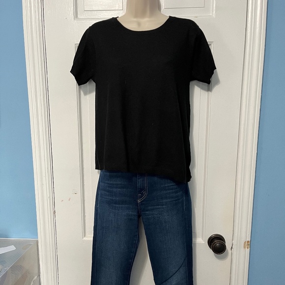 Scoop NYC Black Short Sleeve Asymmetric Wool Blend Knit Sweater S - Picture 1 of 3
